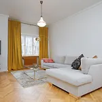 Apartment Peegel In City Center Free Parking